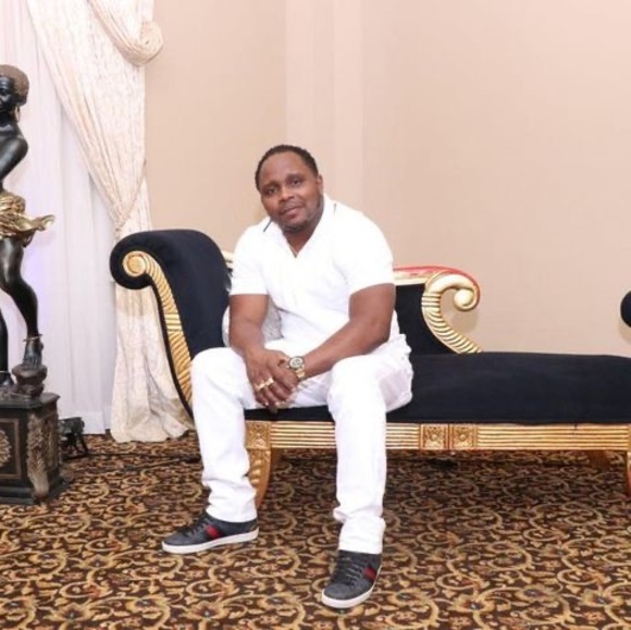 Meet your Posher, Stanley - Picture 1 of 1